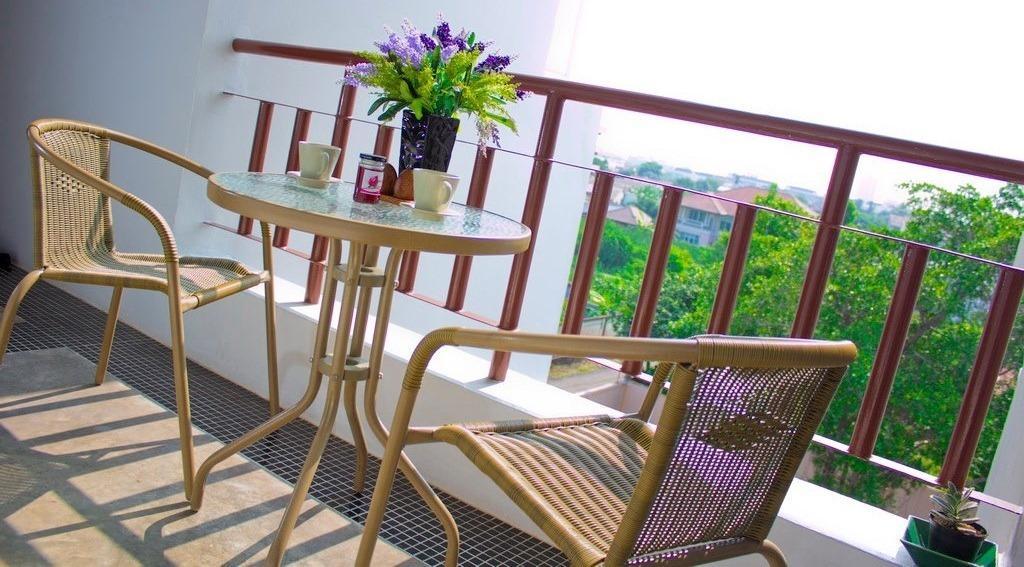 The Meet Green Apartment Bangkok Exterior photo